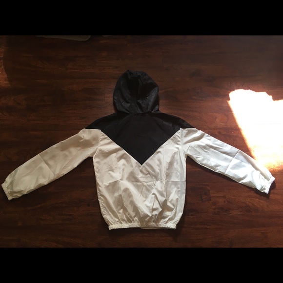 Windbreaker Jacket - Picture 3 of 9